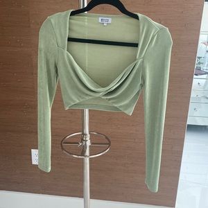 Beginning boutique top
